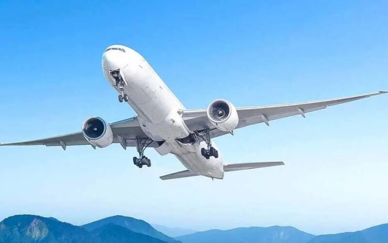 Pour financer ses études, elle vendait du maïs: Désormais, elle est pilote de ligne et accomplit son rêve