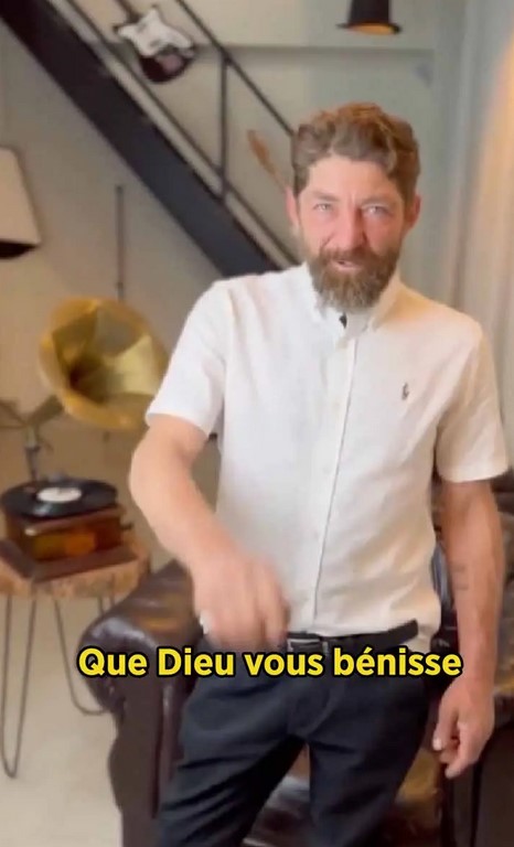 Un sans-abri espérant un morceau de gâteau pour son anniversaire se voit offrir une transformation et un repas chic au restaurant