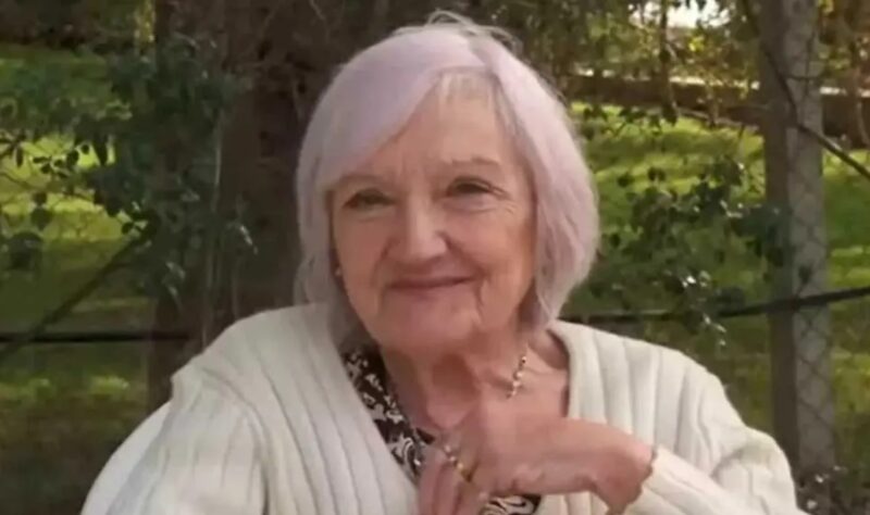 A 101 ans, cette mamie retourne à ses études pour tenter de passer son BAC "Elle est digne de nos encouragements"