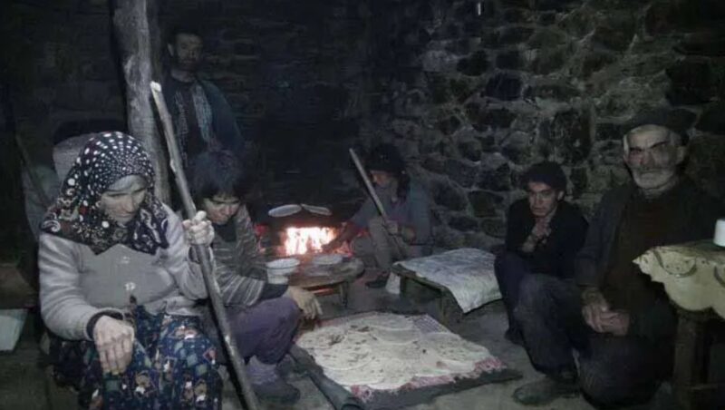 Des alpinistes ont découvert une étrange famille : C’est incroyable qu’elle ait vécu à l'écart de la société plus de 80 ans