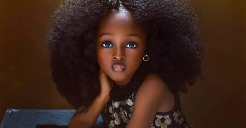 La révélation d'une perle rare : une fillette nigériane âgée de 5 ans désignée comme "la plus jolie fille du monde"