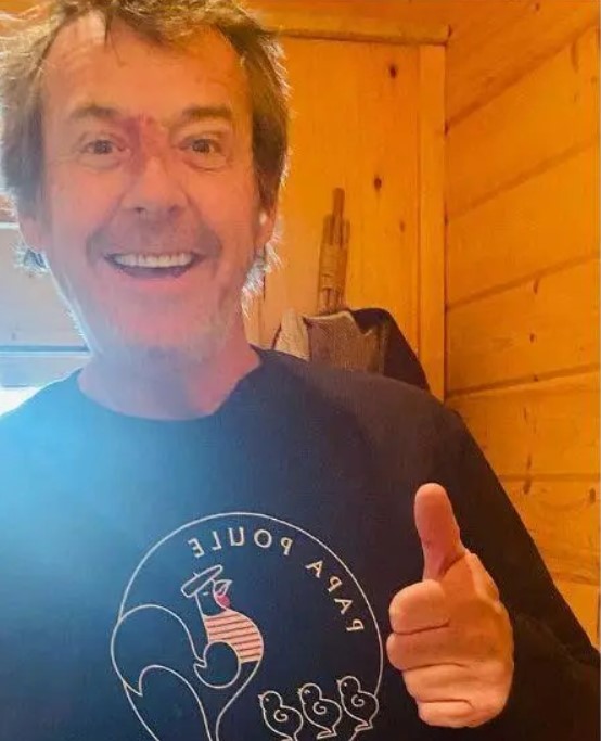Jean-Luc Reichmann, malgré un salaire de 125 000 €, apprend à ses 6 enfants à "faire le ménage et la vaisselle"