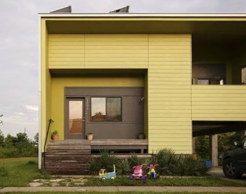 Brad Pitt a fait construire plus de cent maisons pour des gens dans le besoin