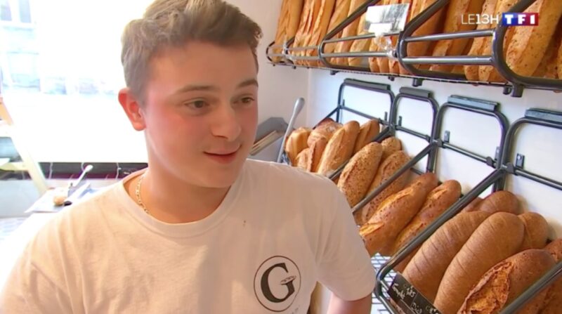 Âgé de 19 ans, un jeune homme a racheté la boulangerie de son quartier et a recruté ses parents