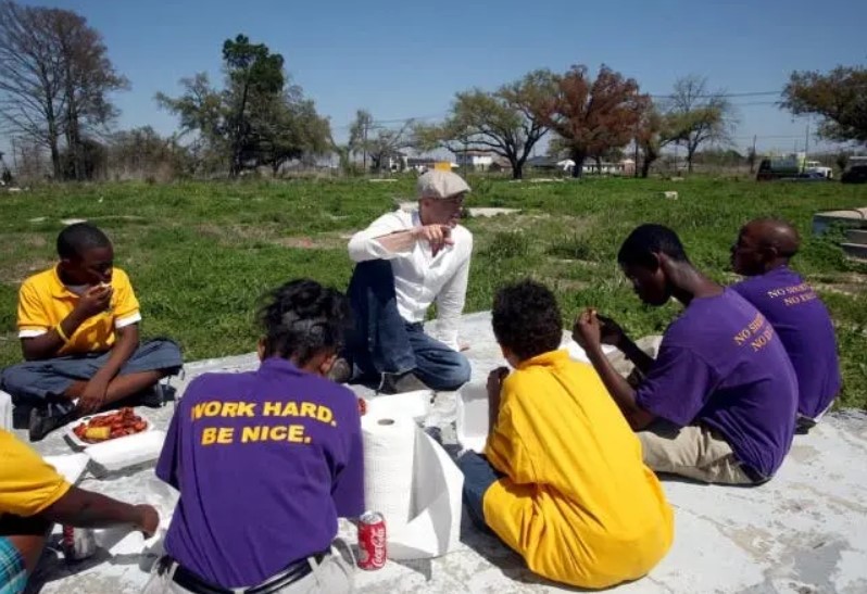 Brad Pitt a fait construire plus de cent maisons pour des gens dans le besoin
