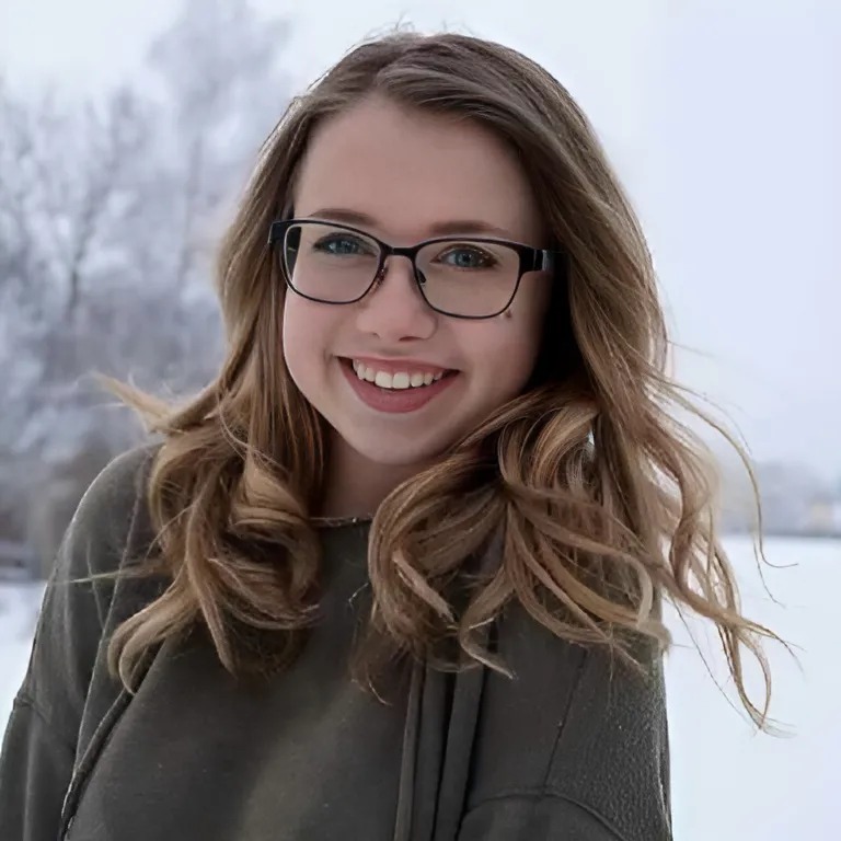 La chanson interdite, interprétée par une jeune fille de 13 ans, a été visionnée plus de 224 millions de fois