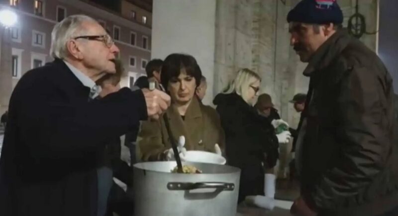 À 90 ans, il cuisine quotidiennement 300 repas pour les personnes sans domicile fixe : "Il mérite nos encouragements"