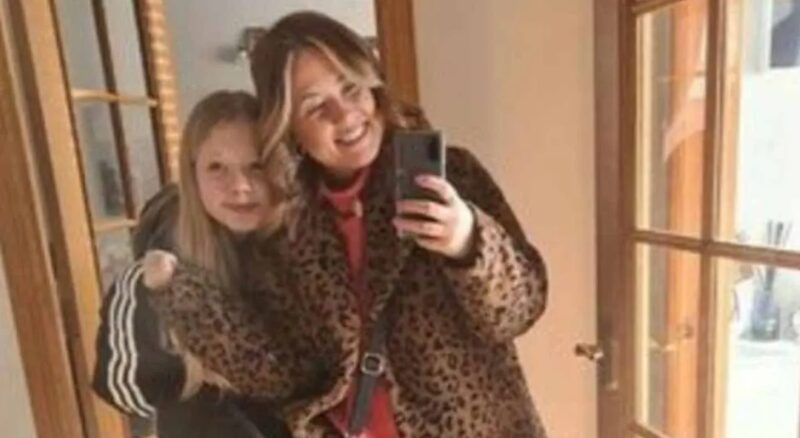 Une maman apprend à ses petits à laver leur linge et à faire la vaisselle : "Nous ne devons pas avoir honte en aidant"