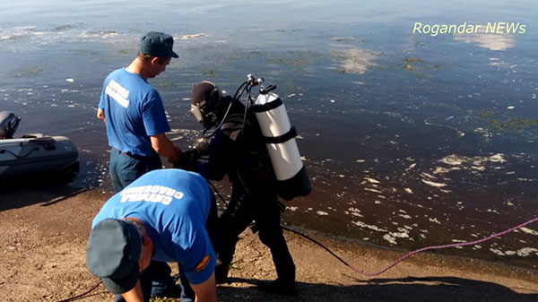 La voiture est au fond de la rivière depuis 11 ans: Il ne fallait pas l'ouvrir