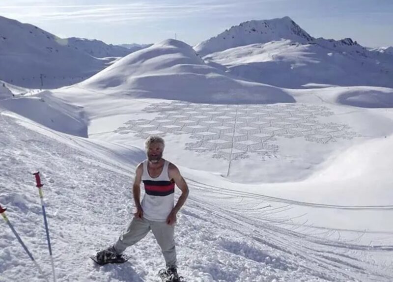 Simon Beck : La neige transformée en chef-d'œuvre par l'artiste