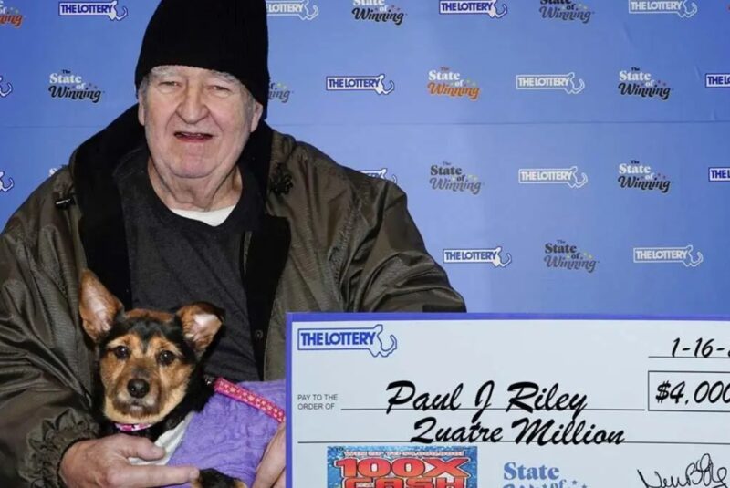 L'homme qui a tiré 4 millions de dollars de la loterie a voulu donner une partie de son argent à des chiens nécessiteux