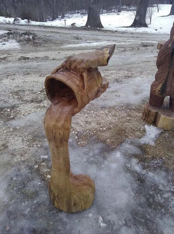 Un artiste transforme des arbres secs en magnifiques œuvres d'art « merci d'apprécier son travail »