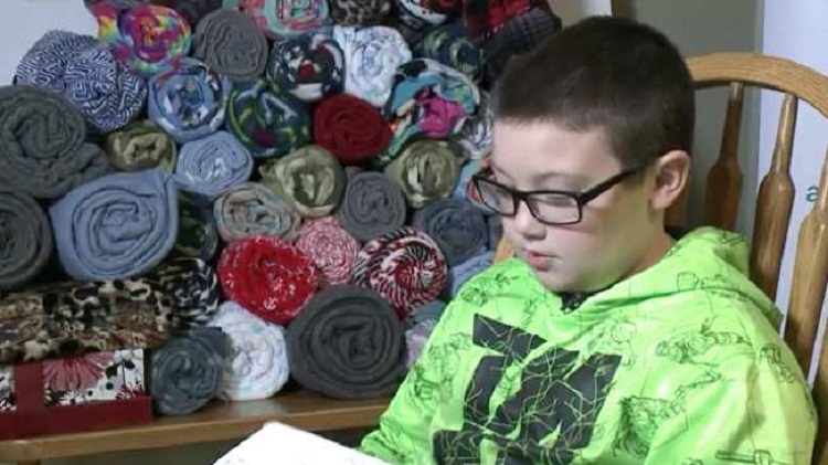 Un enfant de 9 ans ne veut pas d'un cadeau pour acheter des couvertures pour les sans-abri