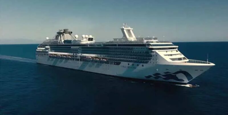Un couple fait 51 croisières successives parce que c'est moins coûteux que la vie en maison de retraite