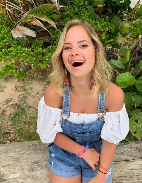 Une jeune fille de 24 ans entre dans l'histoire en devenant le premier mannequin de Victoria'sSecret atteint du syndrome de Down