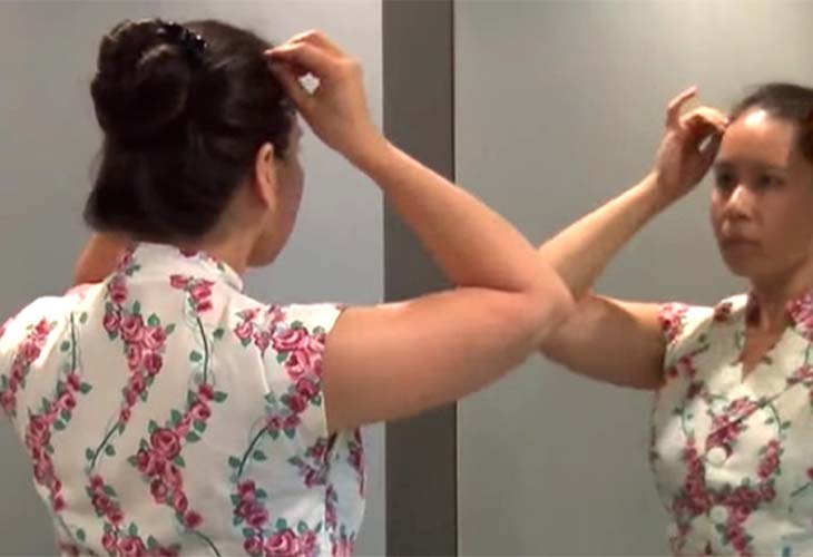Elle prend la décision de se couper les cheveux, vingt-cinq ans plus tard