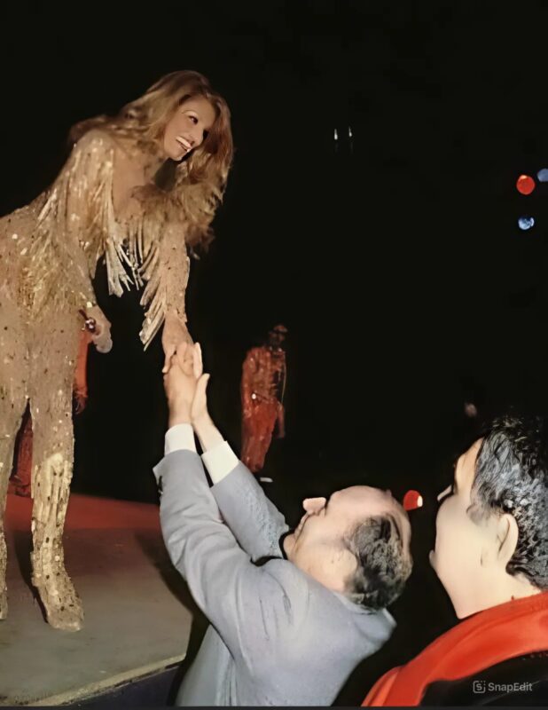 Dalida et François Mitterrand en couple ? Orlando, le frère de la chanteuse, fait des confidences surprenantes : "Je sais que..."