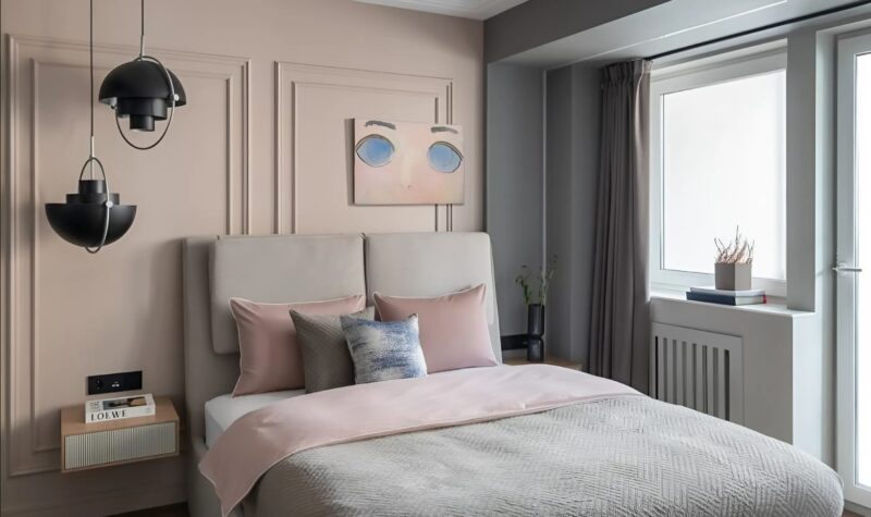 Un jeune couple a acheté un très vieil appartement et l'a entièrement rénové, au point de le transformer radicalement