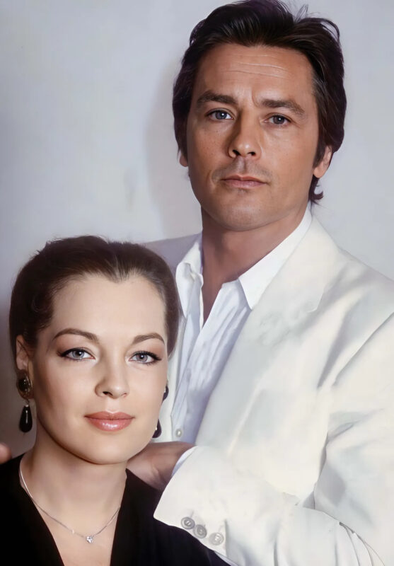 La petite-fille de Delon éblouit par sa surprenante ressemblance avec son glorieux papy