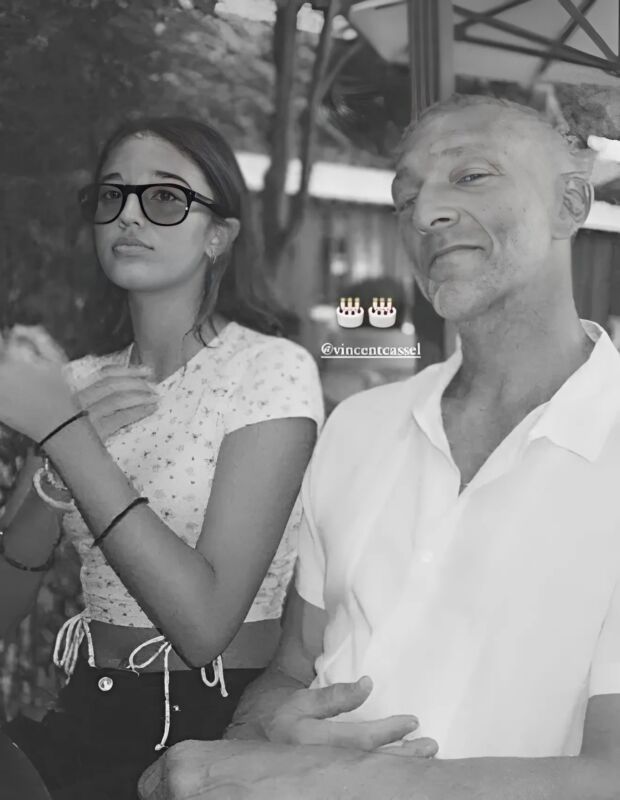 Rien à voir avec la mère : la fille cadette de Monica Bellucci ne ressemble nullement à sa célèbre maman