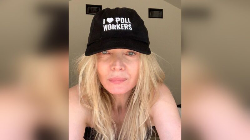 « Défiant l'âge avec ses 66 ans » : Les clichés de Michelle Pfeiffer près de la piscine provoquent un nouveau débat...