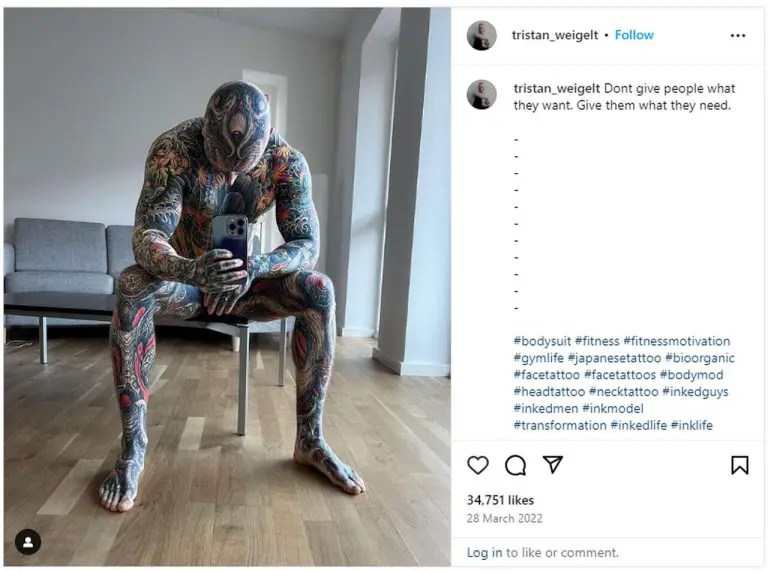 Un adepte des tatouages couvre 95 % de son corps et dévoile son apparence d’il y a cinq ans…