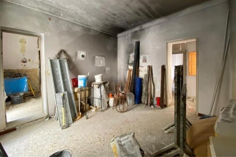 J'ai acquis une maison abandonnée pour 1 EUR, et maintenant c'est la maison de mes rêves qui coûte 462000 EUR