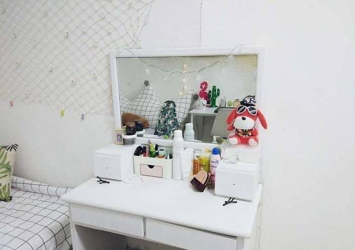 D’une chambre délabrée à un cocon de rêve : une transformation impressionnante en seulement deux semaines !