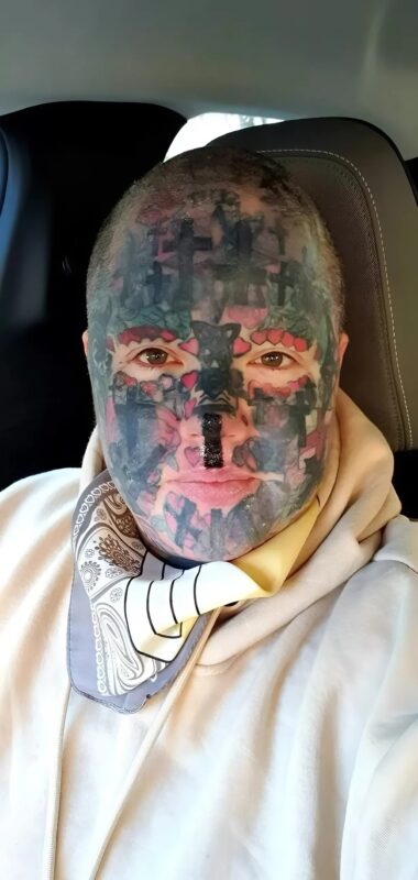 Je suis une maman avec un visage tatoué, et les gens s'enfuient quand ils me voient