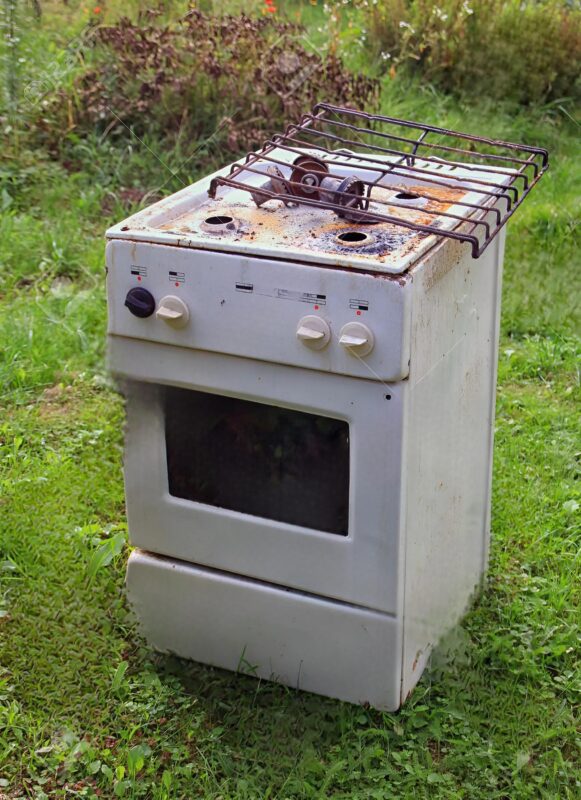 « Nous avons transformé notre vieille cuisinière à gaz ! » Découvrez le bilan de notre rénovation, qui vous surprendra et vous donnera plein d'idées.