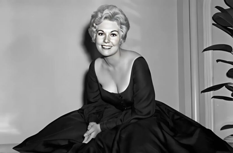 Il est difficile de croire qu’il s’agit de la même actrice qui a captivé le public grâce à son incroyable talent et sa beauté; mais qui est-ce ?