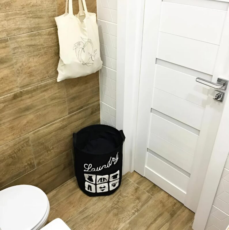 Les nouveaux mariés transforment une petite salle de bain en paradis balinais