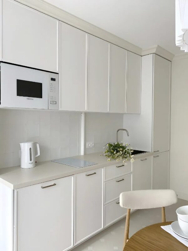Un studio transformé : rénovation élégante et astucieuse !