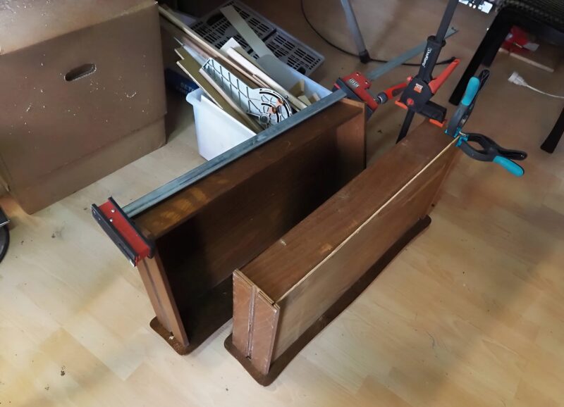 Cette commode banale au charme rétro revient à la vie après une transformation complète grâce à mon grand-père : découvrez son incroyable métamorphose