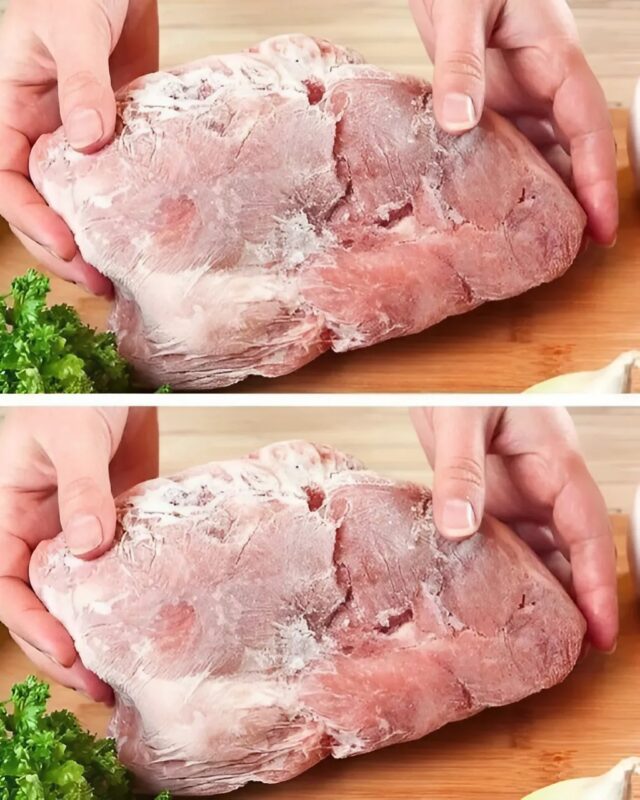 L'erreur la plus courante commise par presque tout le monde lors de la décongélation de la viande, et qui risque de gâcher vos repas ! Quelques conseils pour décongeler en quelques minutes