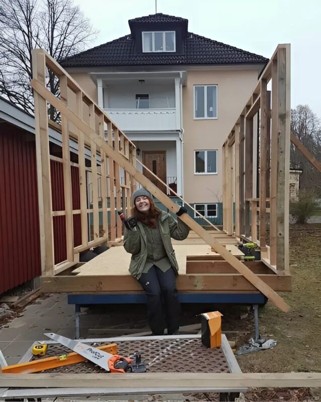 Elle réalise seule sa maison de rêve de 13 m², un petit bijou d’ingéniosité et de confort, et nous ouvre ses portes !