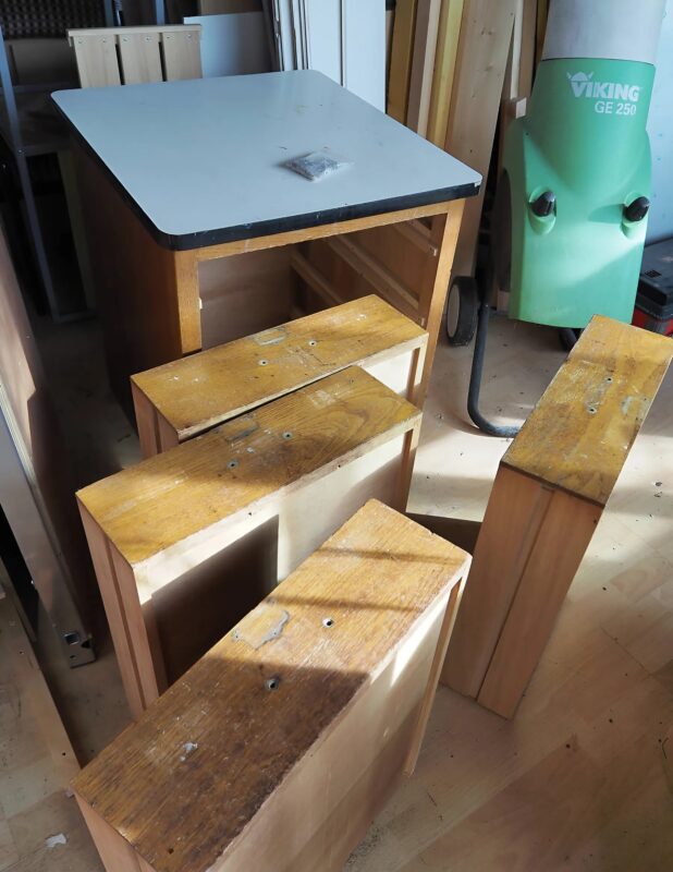 L’ancien meuble à outils de ma maman : restauration respectueuse