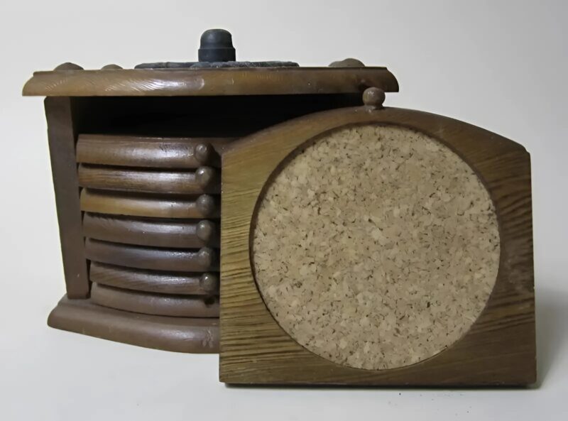 Un objet intrigant découvert dans la cuisine de mon grand-père : avez-vous déjà vu quelque chose de similaire ?