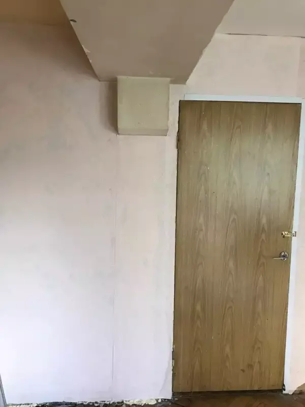 De ruine à chef-d'œuvre : découvrez l'incroyable transformation d'un appartement abandonné en un espace moderne et élégant
