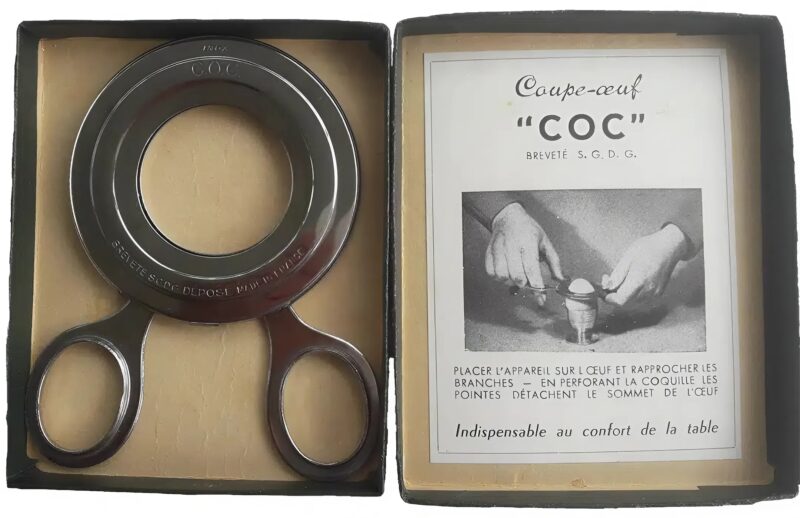On vient à peine de découvrir comment se servir de cet objet de cuisine vintage et étrange