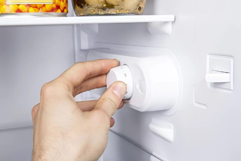 Un simple bouton sur votre frigidaire peut vous faire économiser beaucoup sur votre facture d’électricité