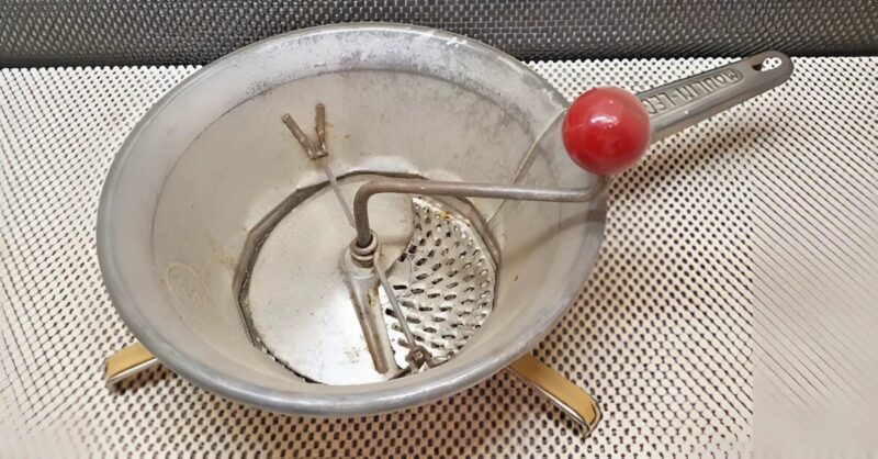 Tu ne vas pas croire ce dont est capable l'ancien ustensile de cuisine de ma grand-mère – ce n'est pas ce à quoi tu penses