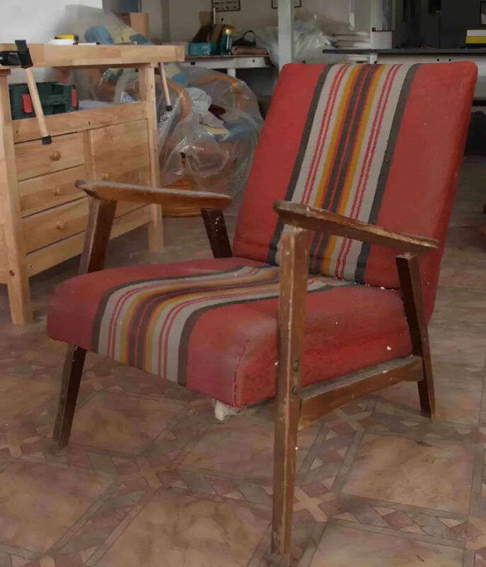 Avant et après : ce fauteuil abandonné a vécu une transformation incroyable que vous n'oserez pas croire