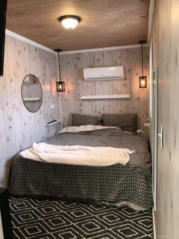 Ils ont ouvert la porte à leurs amis et leur famille, mais personne ne s'attendait à être autant stupéfait en entrant