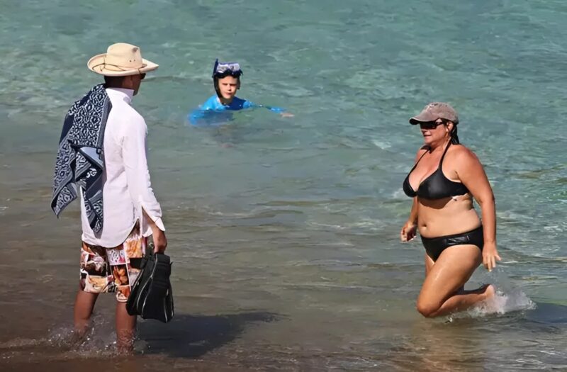 « Je me fiche de ce que vous pensez » : l’acteur le plus séduisant du monde défend la femme de sa vie