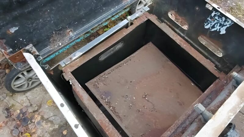 J'ai découvert pourquoi mon voisin n'a pas jeté son vieux four — et maintenant, j'en veux un pour mon jardin