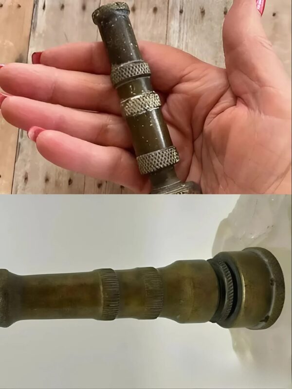 Ma maman a trouvé cet objet dans le tiroir de mon père : la vérité derrière cet outil est incroyable