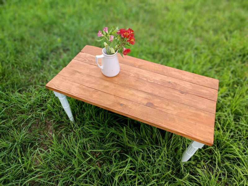 Table à café Frankenstein : comment j’ai créé un meuble plein de charme à partir de bric et de broc
