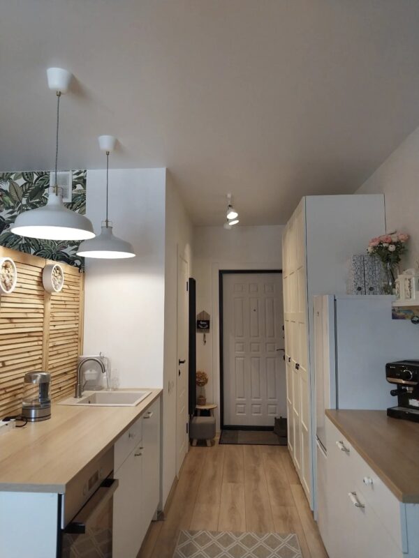 Comment transformer un studio de seulement 24 m² en un véritable cocon de rêve : l’histoire inspirante d’Élise