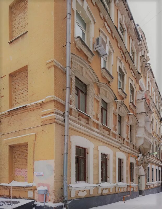 Une métamorphose incroyable : un jeune couple transforme un logement délabré en un bijou de design
